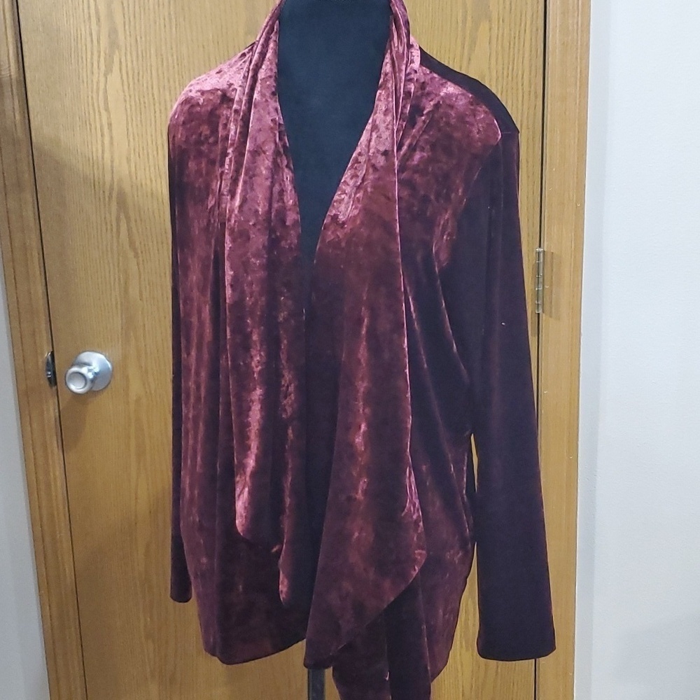 Vince camuto burgandy red crushed velvet waterfall open front cardigan